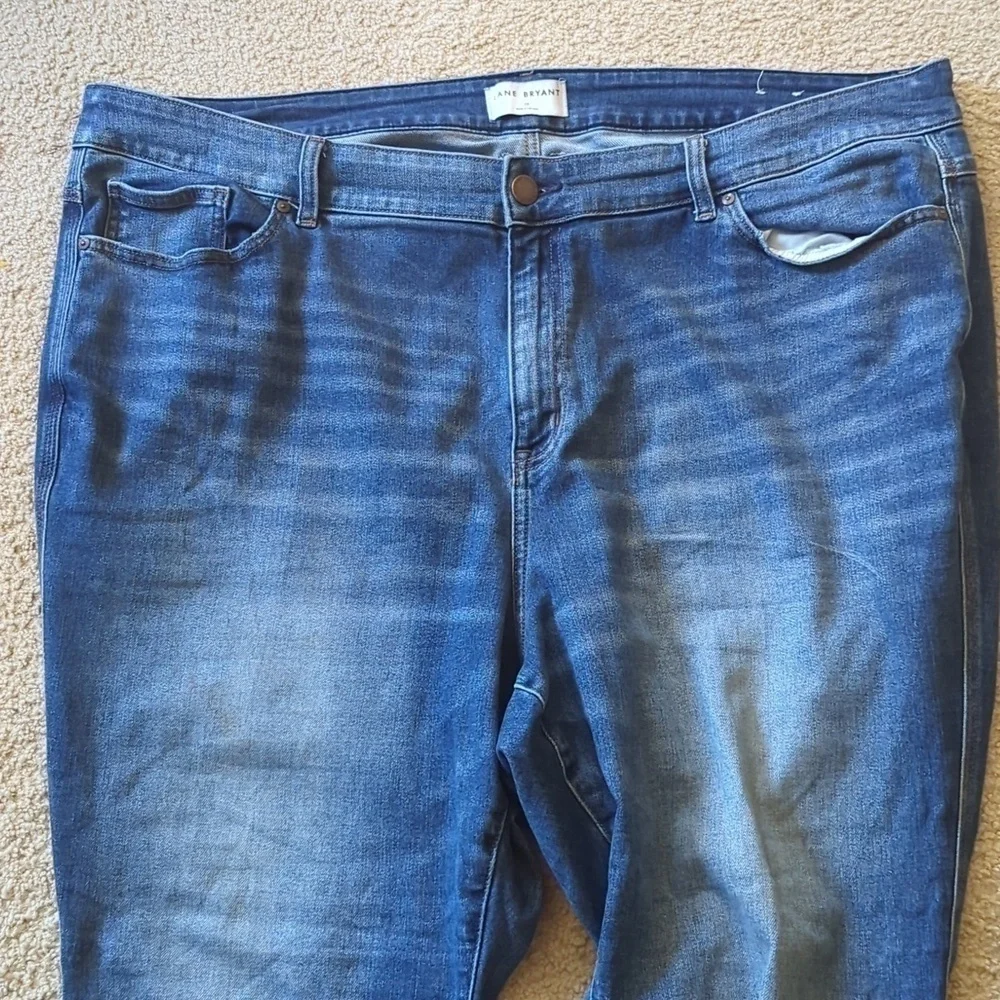 Lane Bryant  Distressed High Rise Skinny Curvy Fit Flex Magic Waistband Size 28